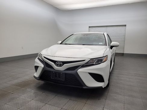 Used 2019 Toyota Camry SE image 15