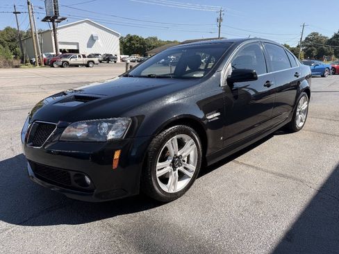Used 2009 Pontiac G8 w/ Premium Package RWD image 9