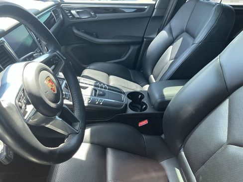 Used 2017 Porsche Macan S AWD/4WD image 9