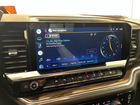 Used 2022 Chevrolet Silverado 1500 LT w/ Z71 Off-Road Package image 26