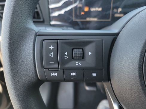 New 2026 Nissan Kicks S image 7