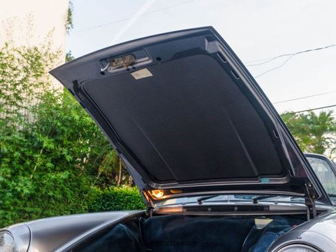 Used 1986 Porsche 911 Carrera image 44