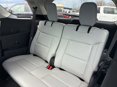 New 2026 Ford Explorer Platinum w/ LUX Leather Package image 25