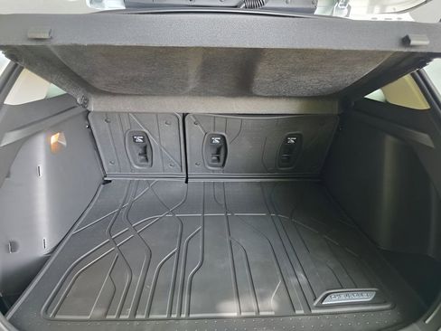 New 2026 Chevrolet Trax LT w/ LT Convenience Package FWD image 7