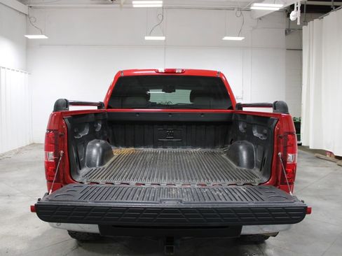 Used 2007 Chevrolet Silverado 1500 LTZ w/ Suspension Package, Off-Road" image 15