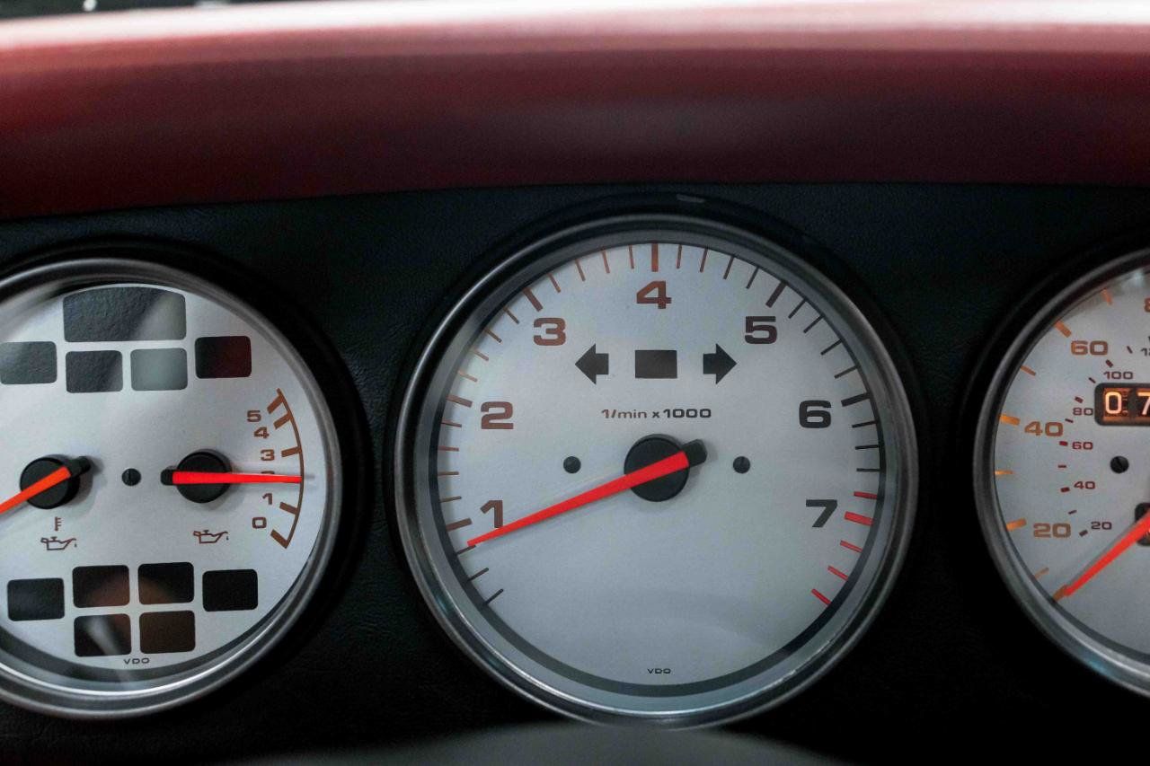 Used 1998 Porsche 911 Carrera S RWD image 44