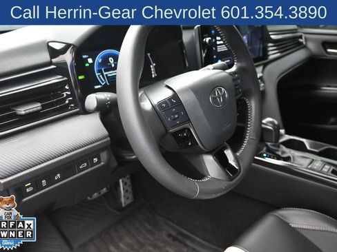 Used 2025 Toyota Camry SE w/ Multimedia Upgrade Package FWD image 12