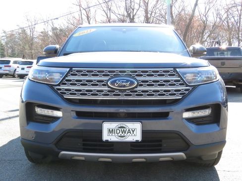 Used 2021 Ford Explorer Limited w/ Hybrid Equipment Group 310A AWD/4WD image 2