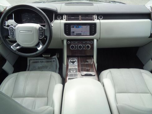 Used 2016 Land Rover Range Rover Supercharged AWD/4WD image 7