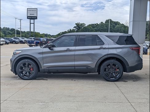 Used 2022 Ford Explorer ST w/ Equipment Group 401A AWD/4WD image 9