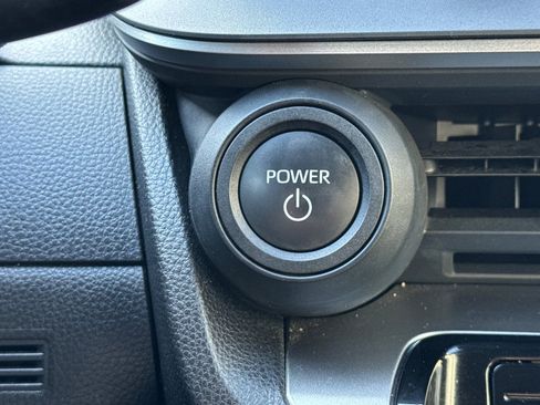 Used 2024 Toyota Prius LE image 24