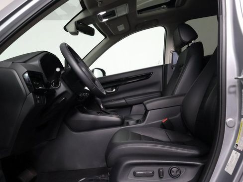 Used 2024 Honda CR-V EX-L image 10