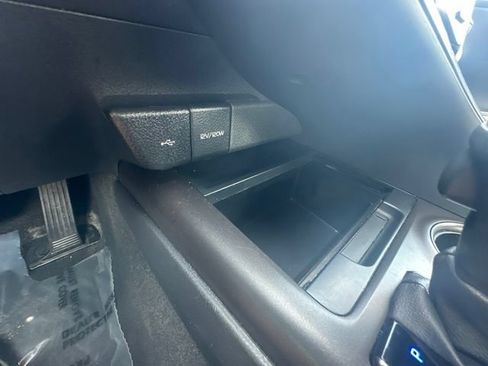 Used 2024 Toyota Camry SE FWD image 29