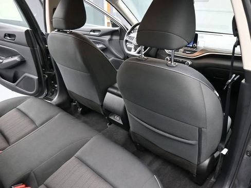 Used 2025 Nissan Altima 2.5 SV image 29