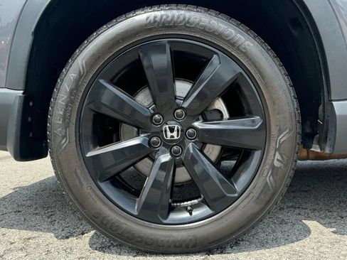 Used 2025 Honda Pilot Black Edition image 12