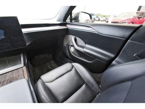 Used 2022 Tesla Model S AWD/4WD image 11