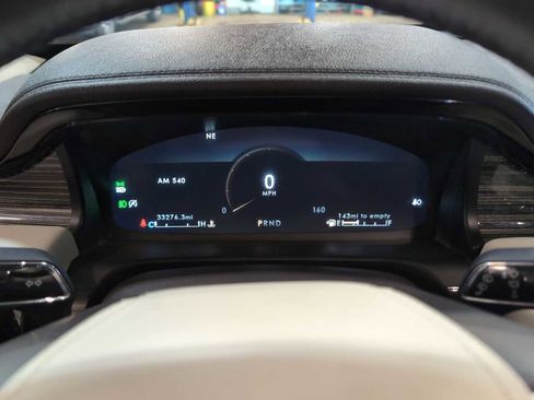 Used 2023 Lincoln Aviator Black Label image 11