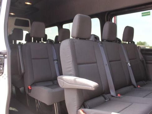 Used 2026 Mercedes-Benz Sprinter 2500 image 12