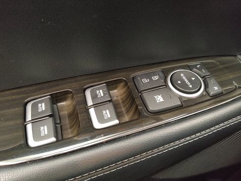 Used 2019 Kia Sorento AWD V6 image 27