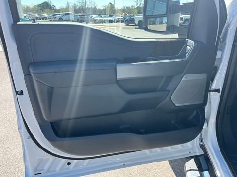 New 2026 Ford F250 Lariat image 11