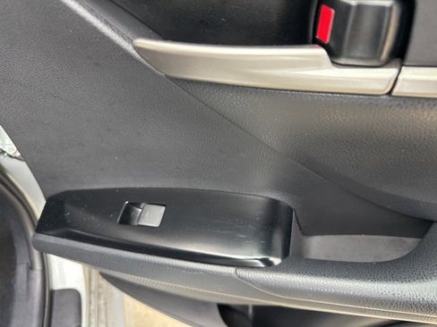 Used 2025 Toyota Camry LE image 30