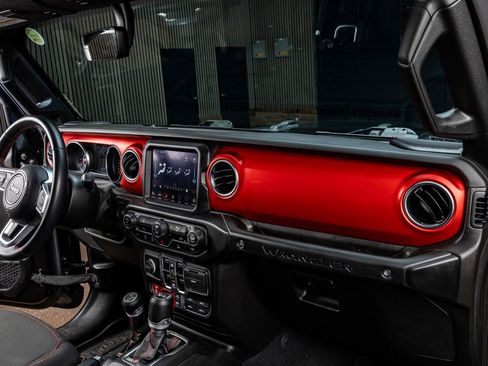 Used 2022 Jeep Wrangler Unlimited Rubicon image 17