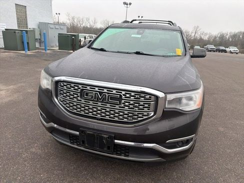 Used 2018 GMC Acadia Denali w/ Technology Package image 3