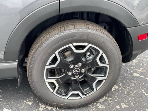 New 2025 Ford Bronco Sport Outer Banks w/ Outer Banks Tech Package+ AWD/4WD image 17
