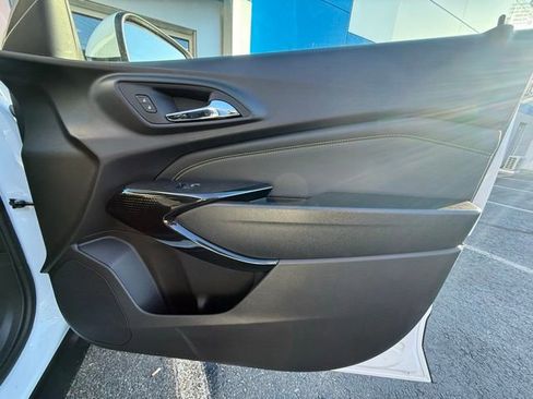 New 2026 Chevrolet Trax LT w/ Driver Confidence Package image 18