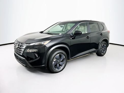 Used 2025 Nissan Rogue SV FWD image 3