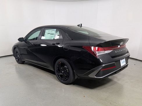 New 2026 Hyundai Elantra Sport image 5