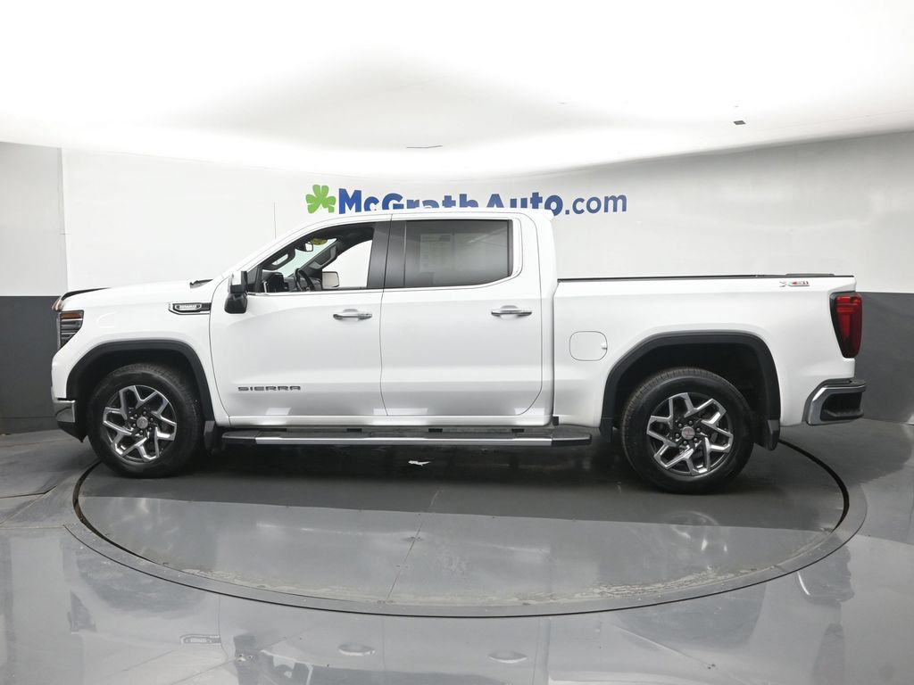 Used 2023 GMC Sierra 1500 SLT AWD/4WD image 23