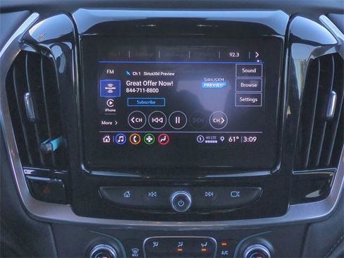 Certified 2023 Chevrolet Traverse LT image 21