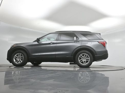 New 2026 Ford Explorer Active RWD image 51
