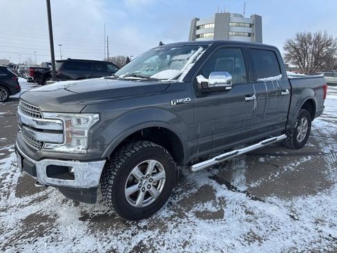 Used 2018 Ford F150 Lariat w/ Equipment Group 502A Luxury image 2