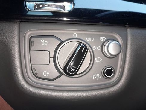 Used 2016 Audi A8 L 3.0T w/ Executive Package image 8