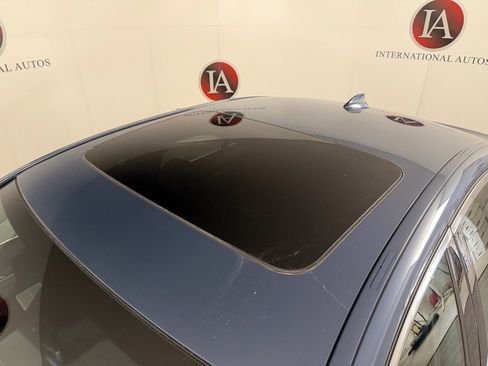 Certified 2023 BMW 530i xDrive w/ Premium Package image 13