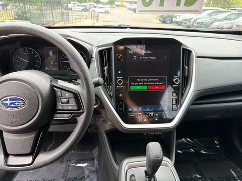 Used 2025 Subaru Crosstrek 2.5i Premium AWD/4WD image 27