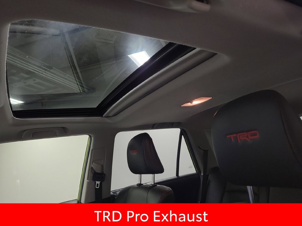Used 2022 Toyota 4Runner TRD Pro AWD/4WD image 16