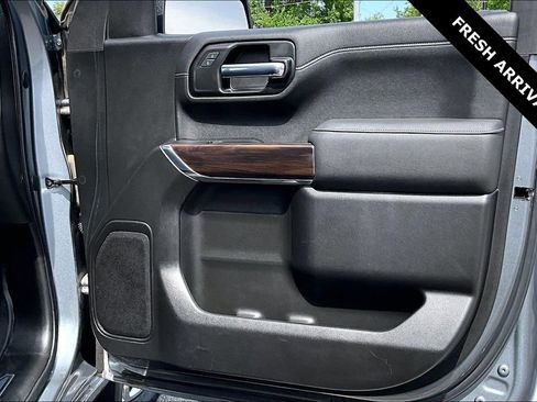 Used 2022 GMC Sierra 1500 SLT AWD/4WD image 27