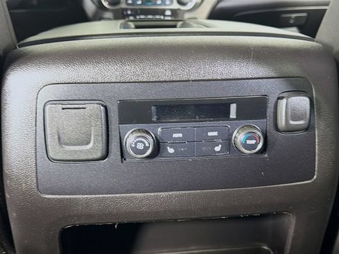Used 2016 Chevrolet Tahoe LT w/ Luxury Package AWD/4WD image 22