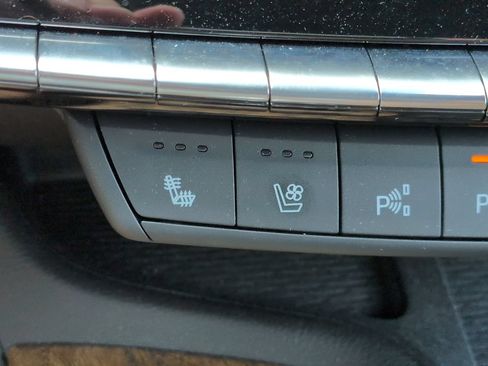 Used 2025 Cadillac CT5 Premium Luxury w/ Technology Package AWD/4WD image 23