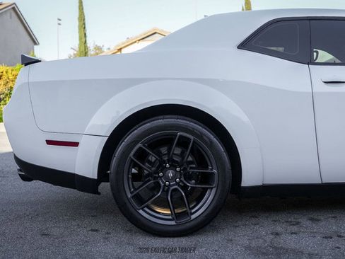 Used 2019 Dodge Challenger R/T Scat Pack RWD image 10