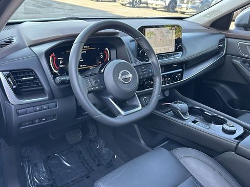 Used 2023 Nissan Rogue Platinum w/ Platinum Premium Package image 33