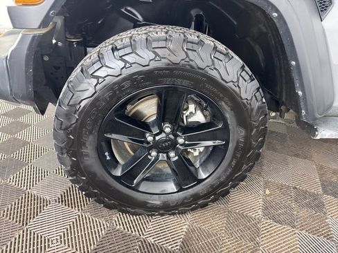 Used 2021 Jeep Wrangler Unlimited Sport image 26