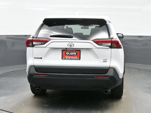 Used 2024 Toyota RAV4 LE image 5