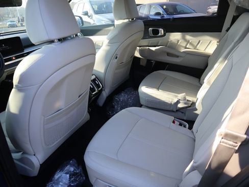 New 2026 Kia Sorento SX FWD image 14