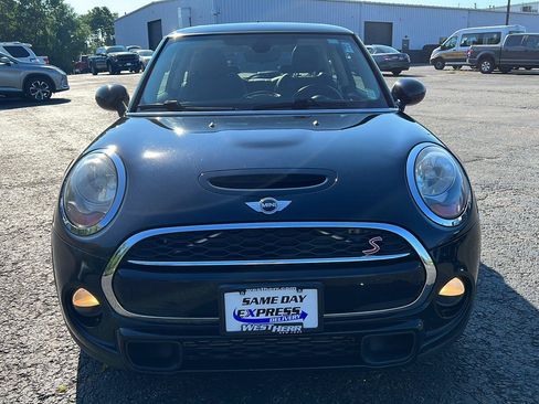 Used 2018 MINI Cooper S FWD image 2