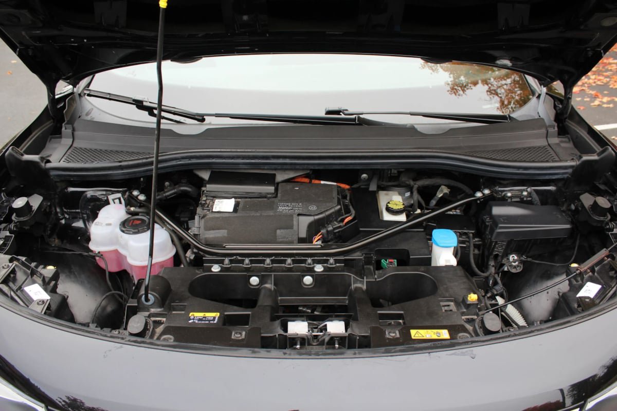 Used 2023 Volkswagen ID.4 Pro RWD image 33
