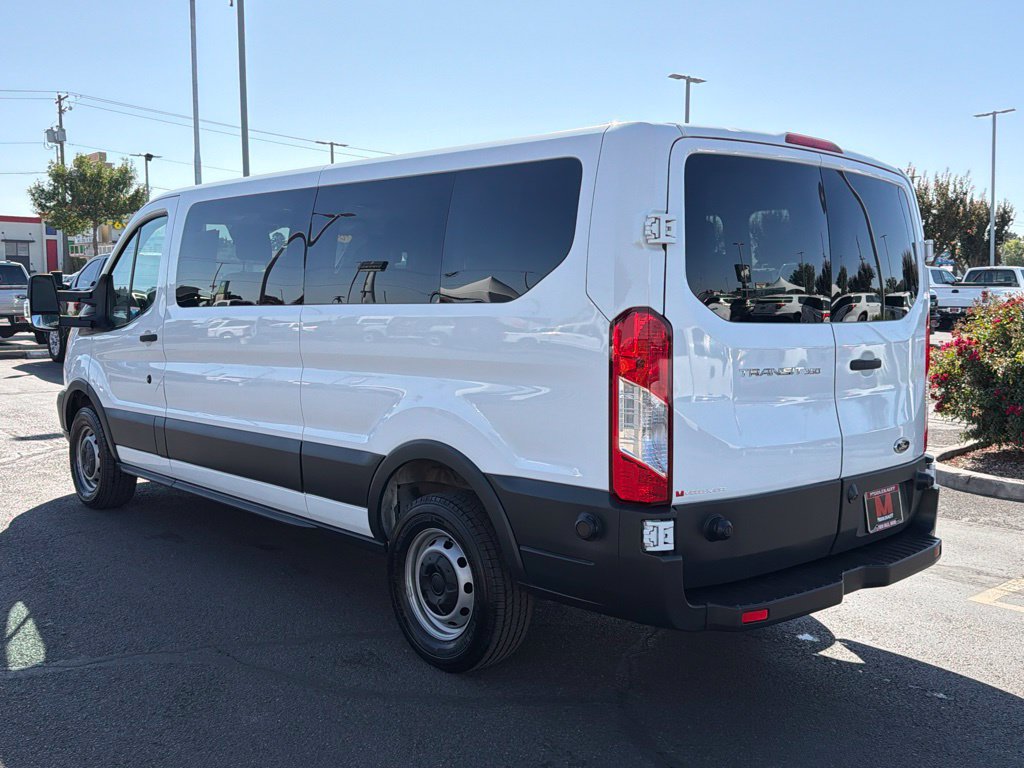Used 2017 Ford Transit 350 XL RWD image 5